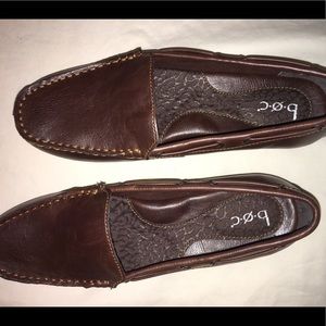 Brown leather diving loafers size 8M